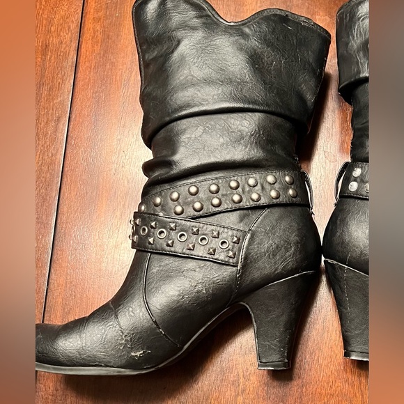 UC Candie's Mid Calf Studded Boots - Picture 8 of 8